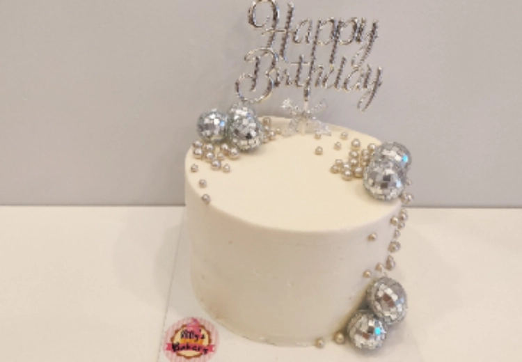 Disco Ball Doğum günü Pastası 